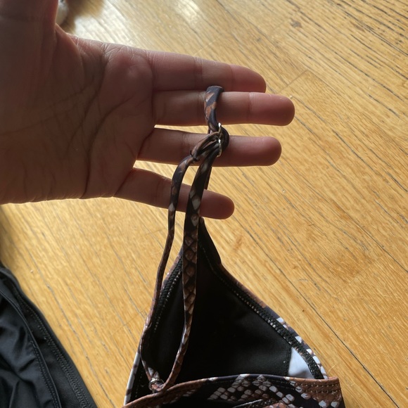 Triangle Top One Piece - Picture 8 of 14